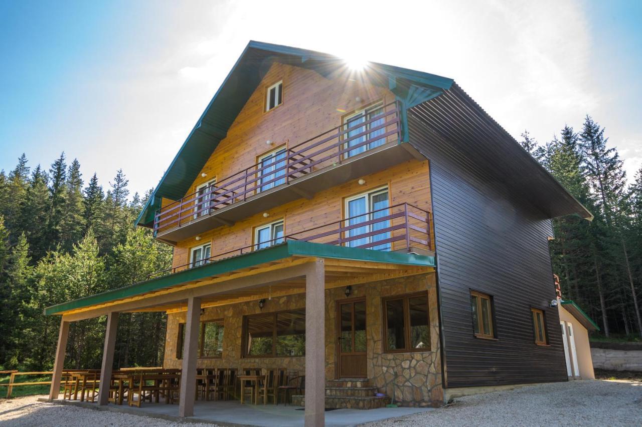 Apartmani JEZERO Zabljak  Bagian luar foto