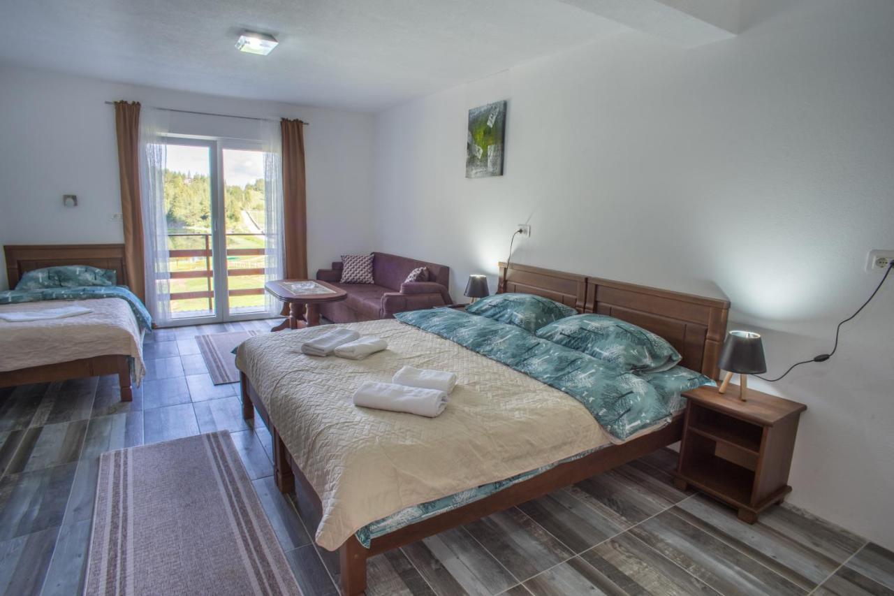 Apartmani JEZERO Zabljak  Bagian luar foto