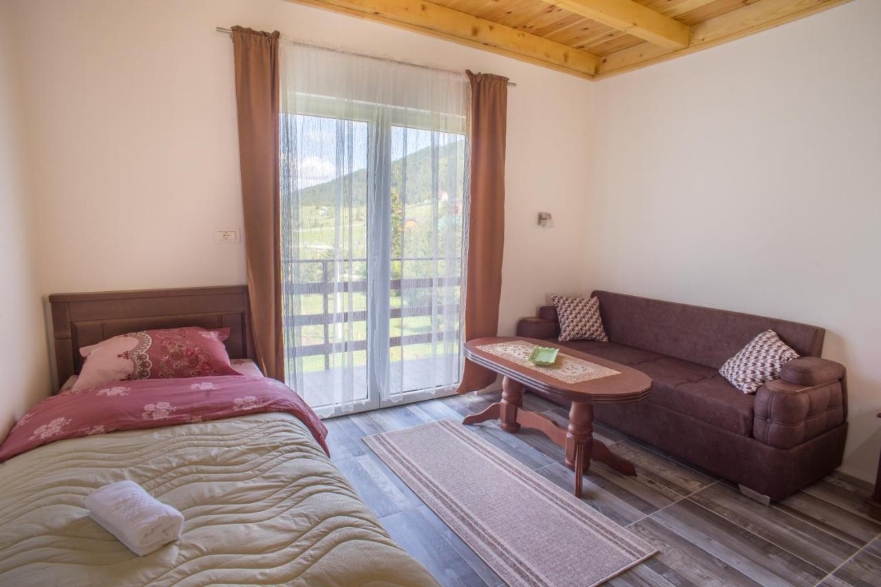 Apartmani JEZERO Zabljak  Bagian luar foto