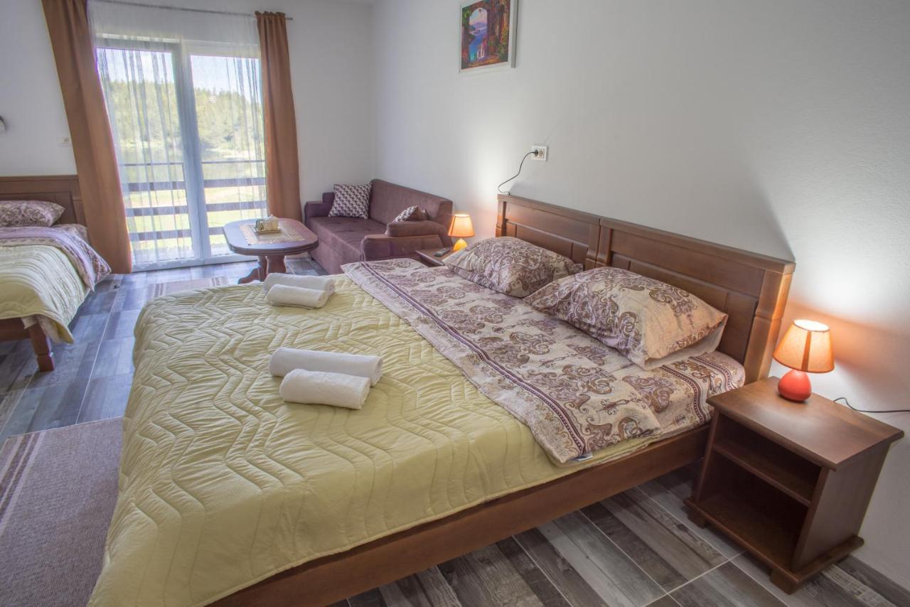 Apartmani JEZERO Zabljak  Bagian luar foto