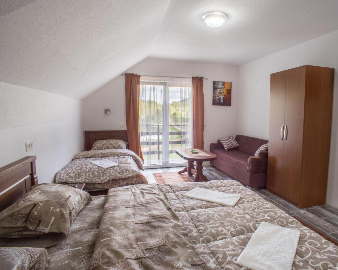 Apartmani JEZERO Zabljak  Bagian luar foto