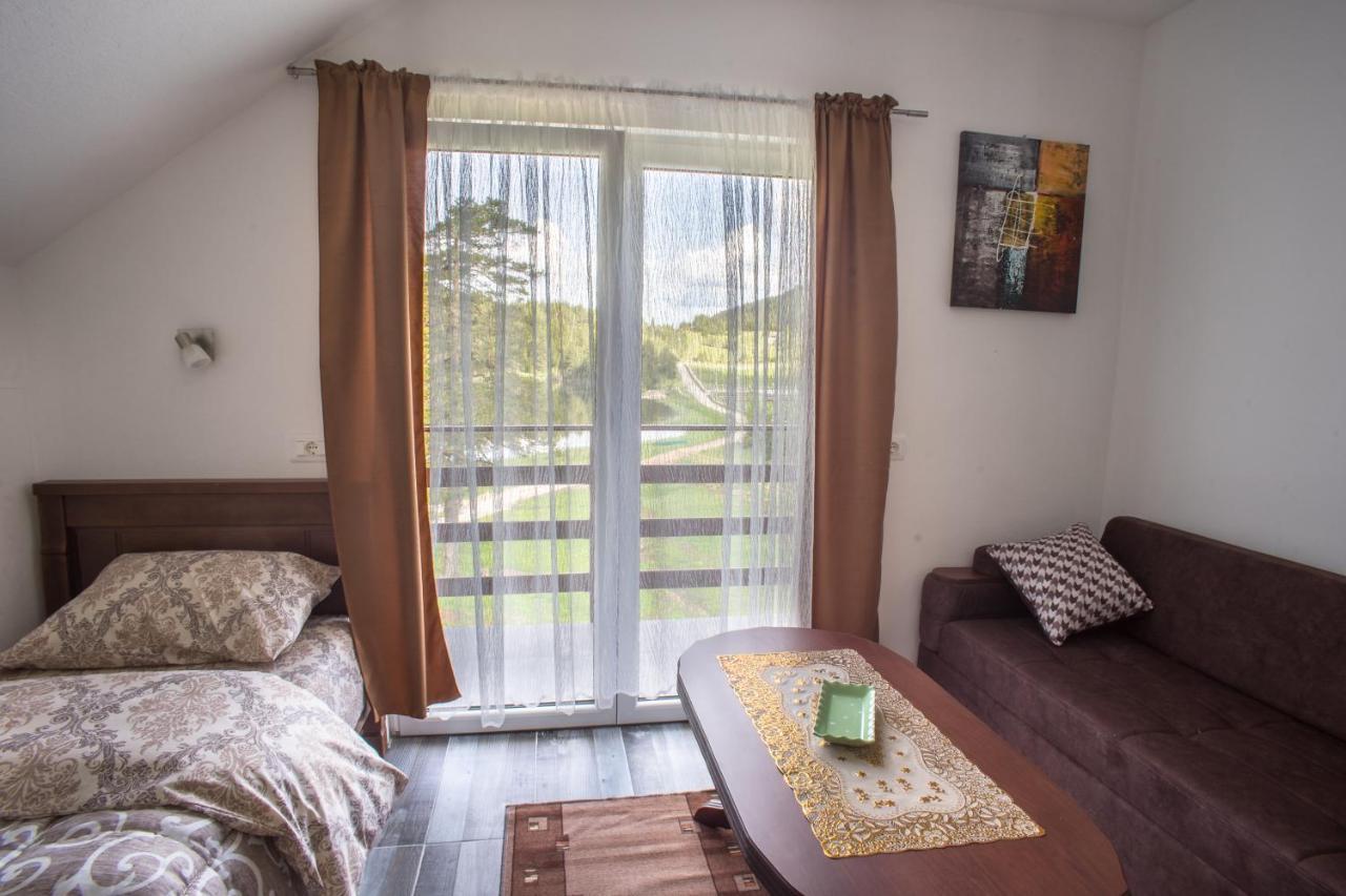 Apartmani JEZERO Zabljak  Bagian luar foto
