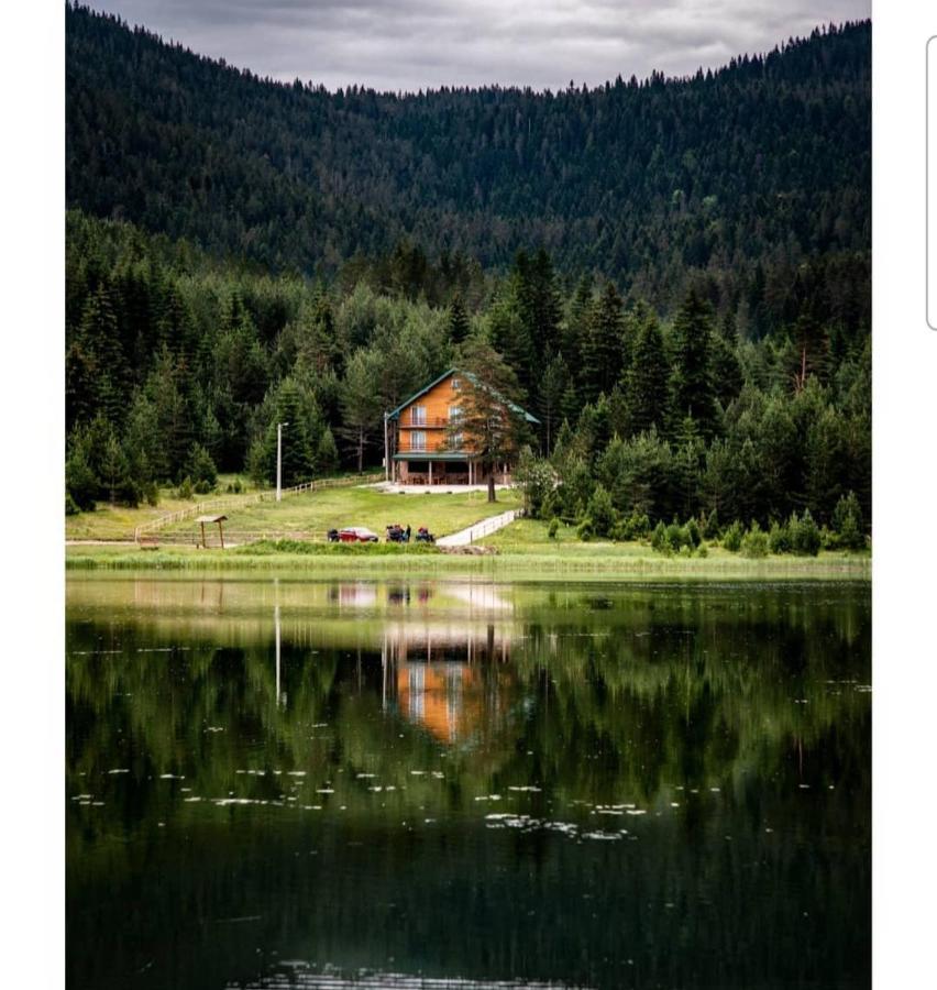 Apartmani JEZERO Zabljak  Bagian luar foto