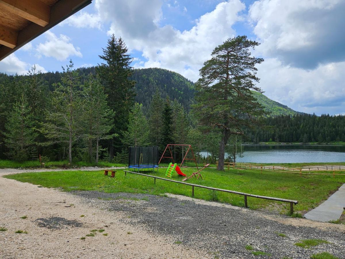 Apartmani JEZERO Zabljak  Bagian luar foto